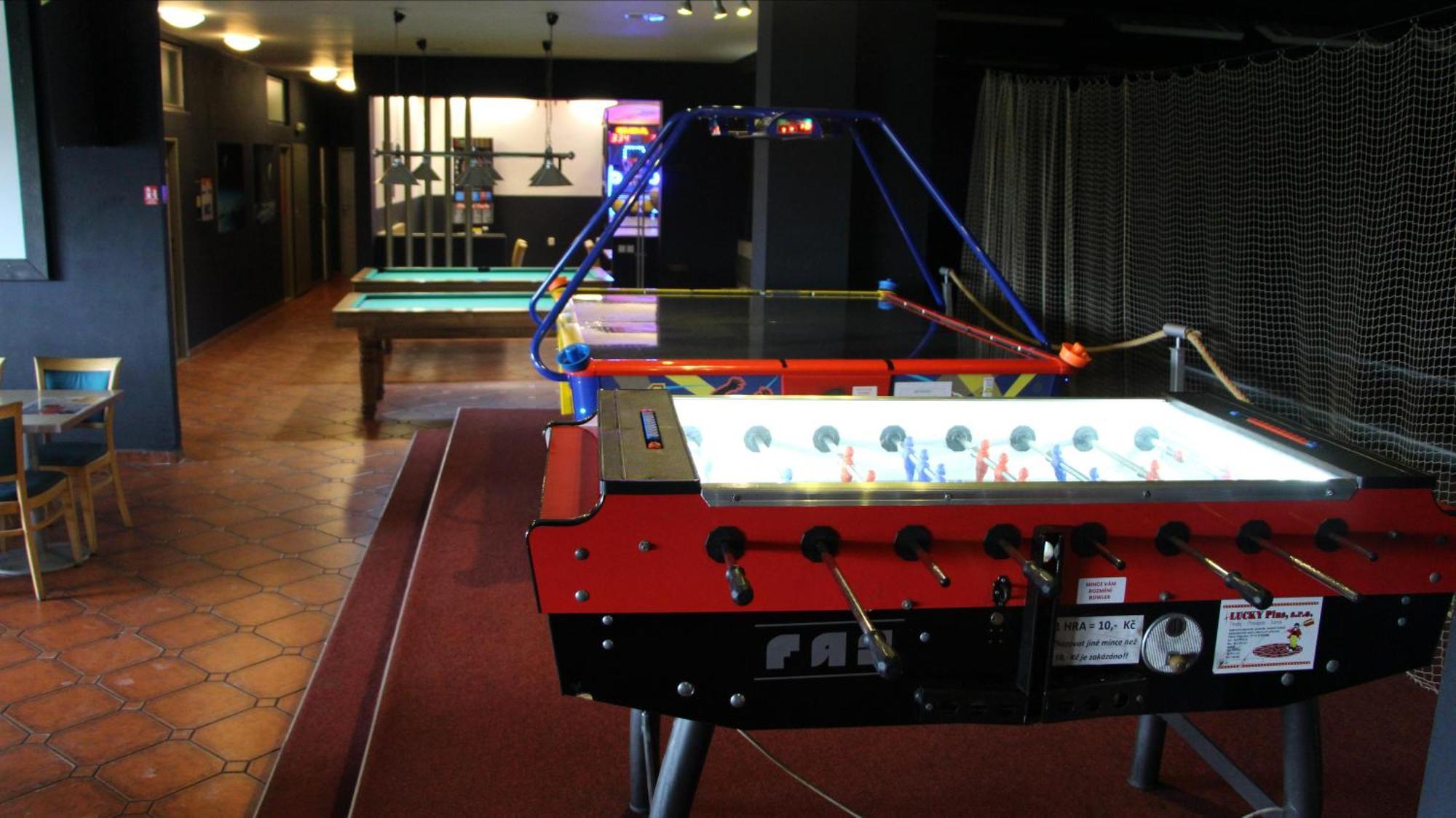 Penzion Raketa Bowling Όπαβα Εξωτερικό φωτογραφία
