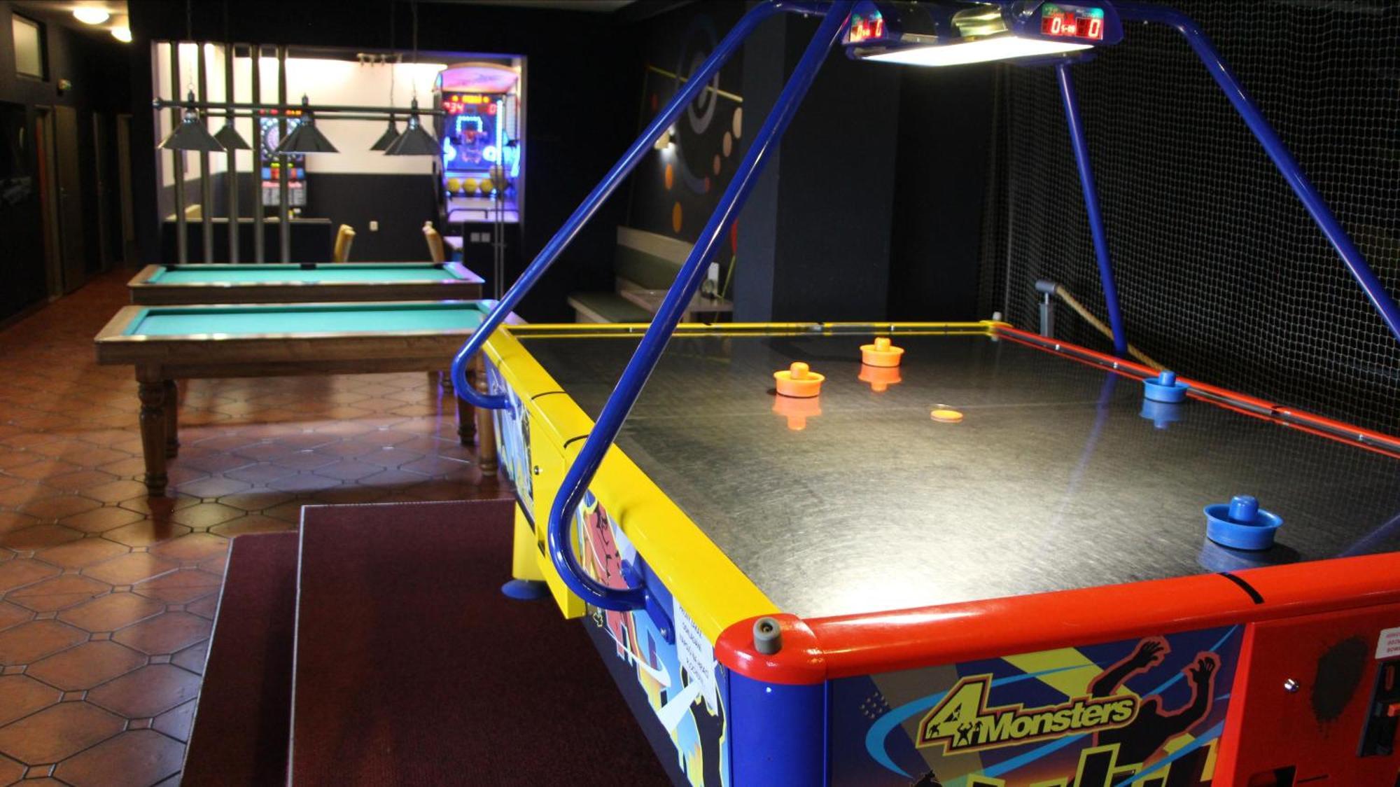 Penzion Raketa Bowling Όπαβα Εξωτερικό φωτογραφία